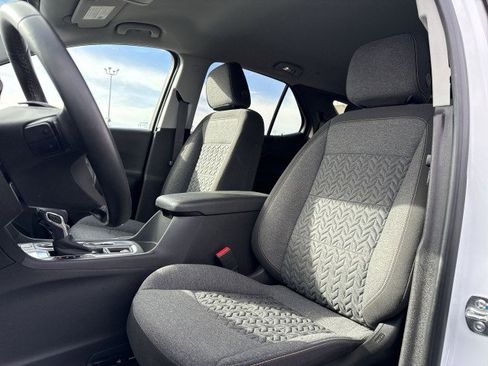 Certified 2024 Chevrolet Equinox LT image 13