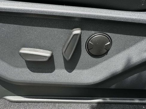 New 2025 Ford F150 Lariat w/ Equipment Group 501A Mid image 12