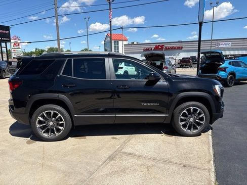 New 2026 GMC Terrain Elevation w/ Elevation Premium Package AWD/4WD image 5