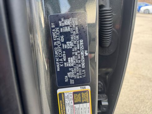 Used 2025 Kia Soul LX w/ LX Technology Package image 22