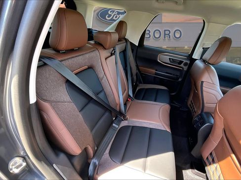 New 2026 Ford Bronco Sport Outer Banks w/ Outer Banks Tech Package+ AWD/4WD image 9