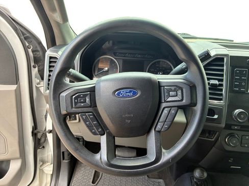 Used 2017 Ford F250 XLT AWD/4WD image 14