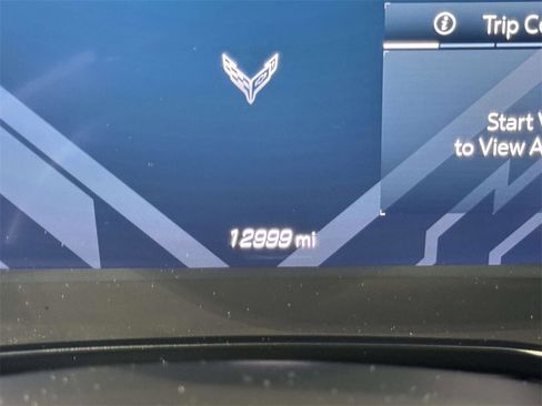 Used 2021 Chevrolet Corvette Stingray Preferred Cpe w/ Z51 Performance Package image 13