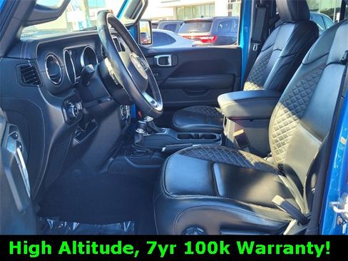 Certified 2022 Jeep Gladiator Overland image 13