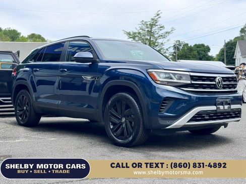 Used 2022 Volkswagen Atlas Cross Sport SE AWD/4WD image 3