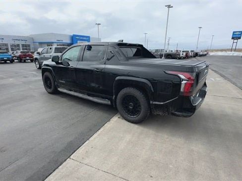 Used 2024 Chevrolet Silverado EV RST image 35