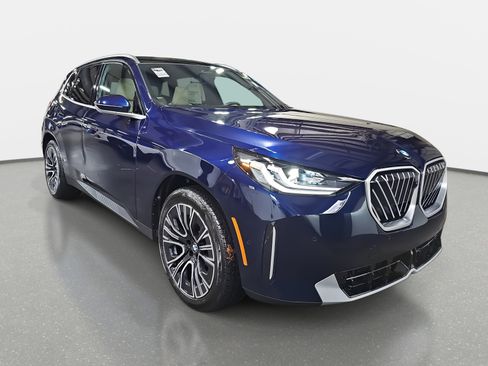 New 2026 BMW X3 xDrive30 w/ Premium Package image 3