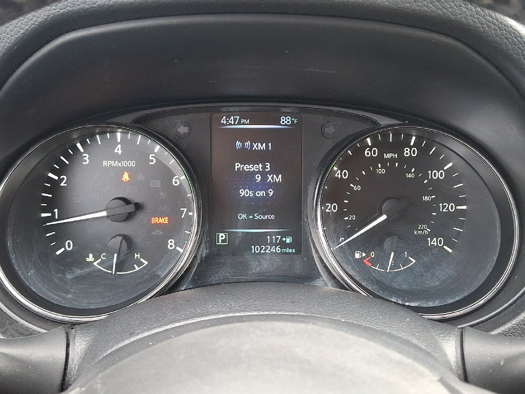 Used 2017 Nissan Rogue SV AWD/4WD image 20