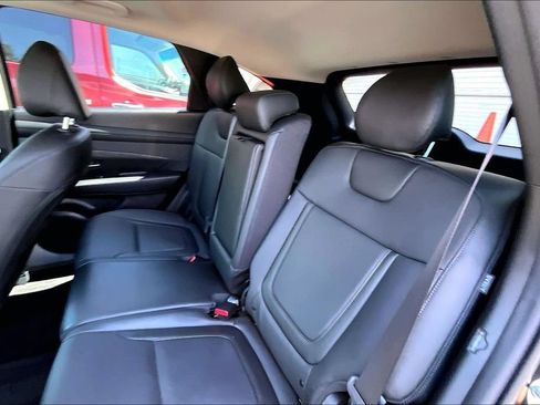 Used 2025 Hyundai Tucson SEL FWD image 15