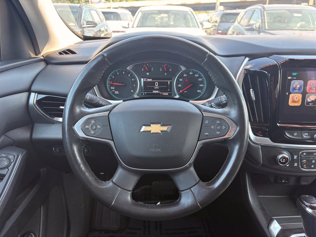 Used 2018 Chevrolet Traverse LT FWD image 14