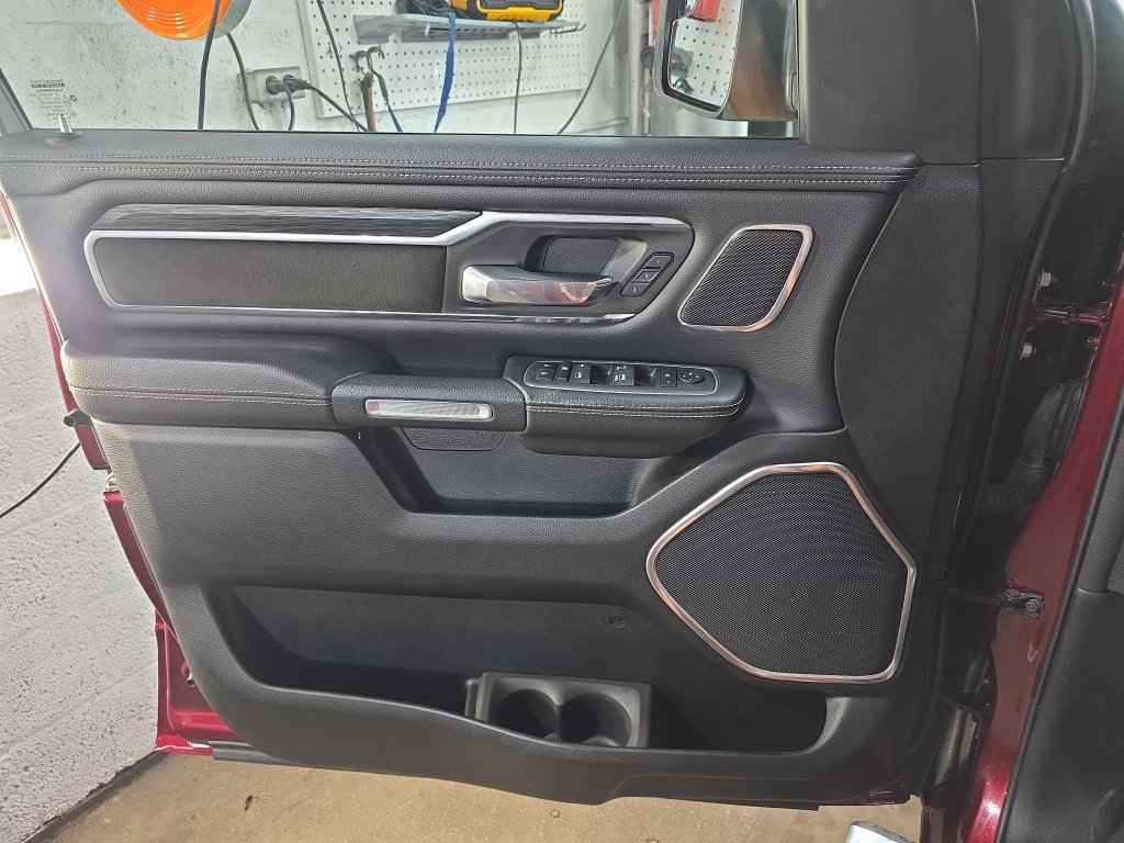 Used 2023 RAM 1500 Laramie AWD/4WD image 26