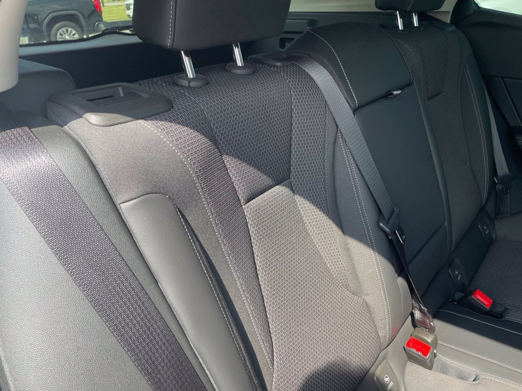 Used 2023 Buick Envision Preferred FWD image 34