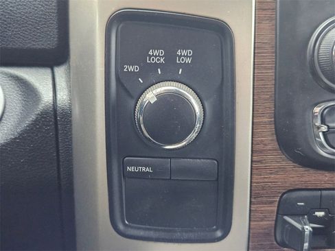 Used 2018 RAM 2500 Laramie image 26