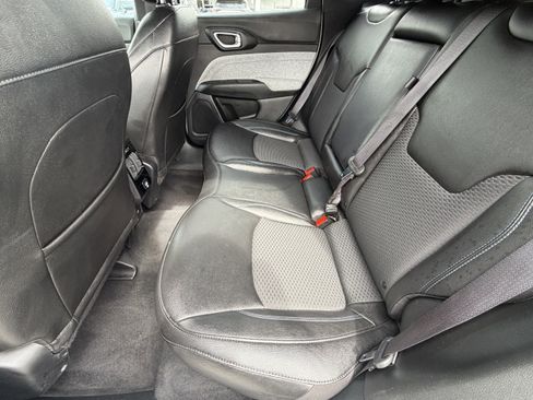 Used 2024 Jeep Compass Latitude AWD/4WD image 26