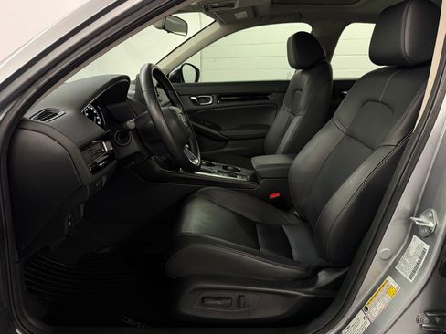 Certified 2024 Honda Civic EX-L image 5