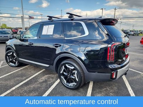 Used 2024 Kia Telluride EX w/ EX Captain's Chair Package FWD image 5