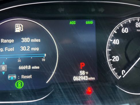 Certified 2018 Honda Accord EX-L image 17