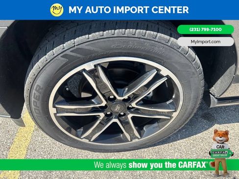 Used 2020 Ford Expedition Max Limited w/ Equipment Group 303A AWD/4WD image 9