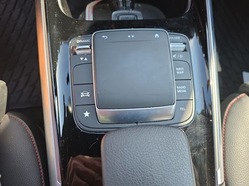 Used 2023 Mercedes-Benz GLA 250 4MATIC image 30