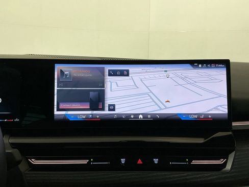 Certified 2025 BMW 530i w/ M Sport Package RWD image 11