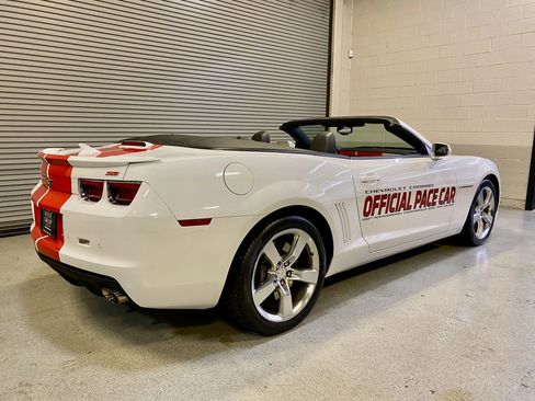 Used 2011 Chevrolet Camaro SS w/ RS Package image 8