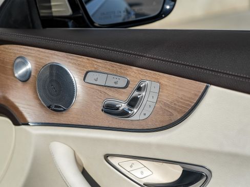 Used 2019 Mercedes-Benz E 450 E 450 w/ AMG Line Package image 34