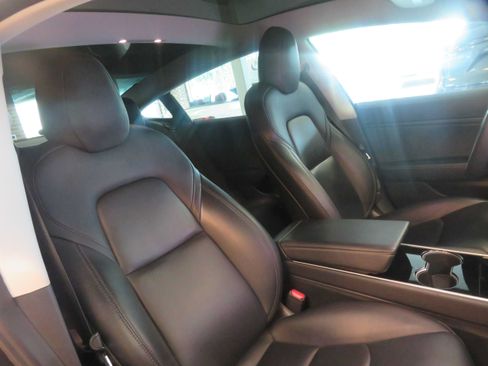 Used 2019 Tesla Model 3 Performance AWD/4WD image 28