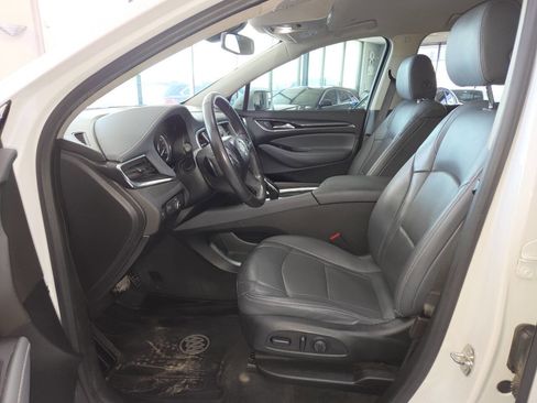 Used 2020 Buick Enclave Essence w/ Sound and Sites Package FWD image 14