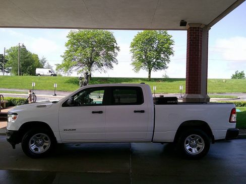 Used 2022 RAM 1500 Tradesman AWD/4WD image 9