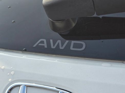Used 2024 Honda HR-V Sport image 12