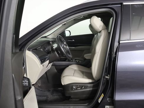 Used 2023 Cadillac XT4 Premium Luxury AWD/4WD image 31
