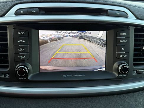 Used 2019 Kia Sorento AWD w/ LX Convenience Package image 47