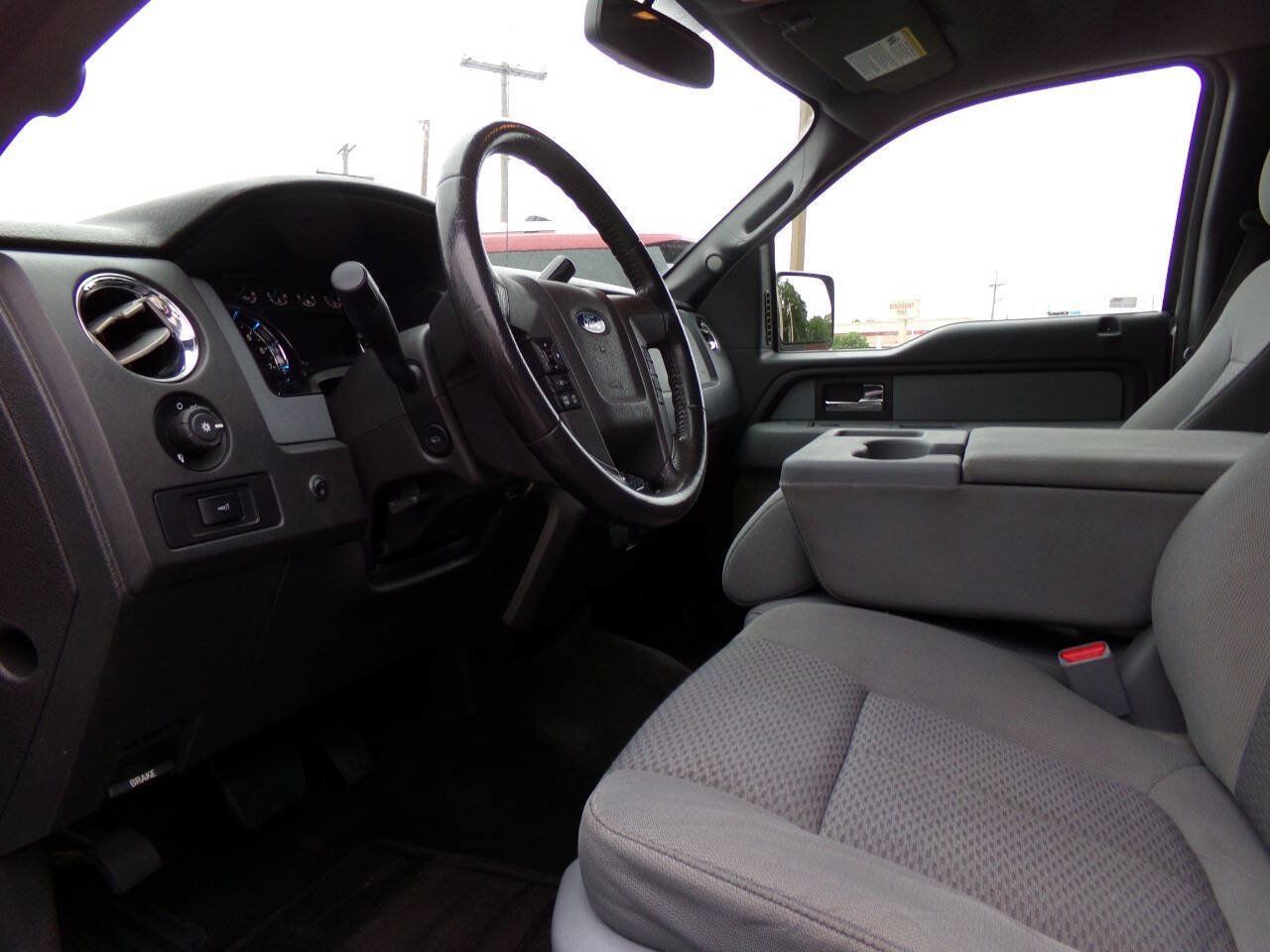 Used 2013 Ford F150 XLT w/ Luxury Equipment Group AWD/4WD image 26