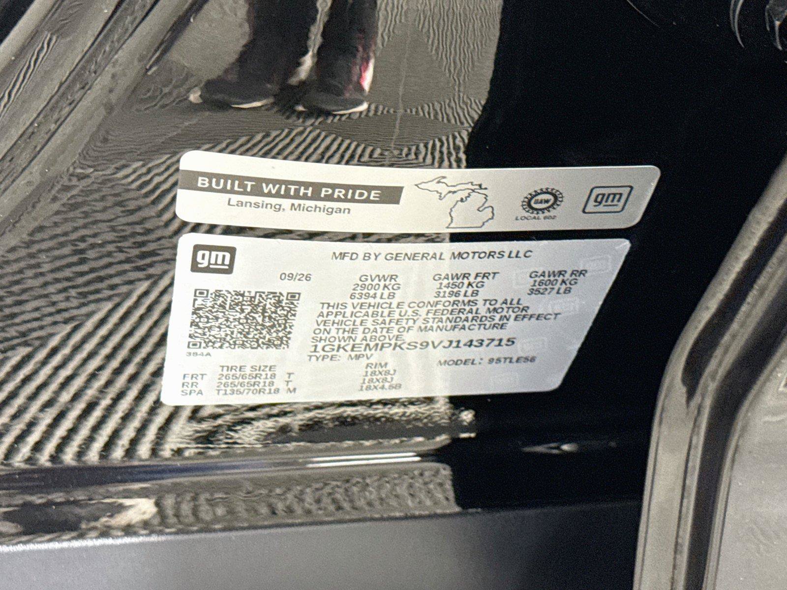 New 2027 GMC Acadia AT4 w/ LPO, Floor Liner Package AWD/4WD image 27