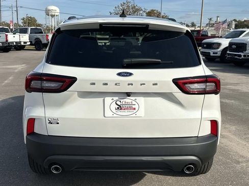 New 2026 Ford Escape ST-Line image 4