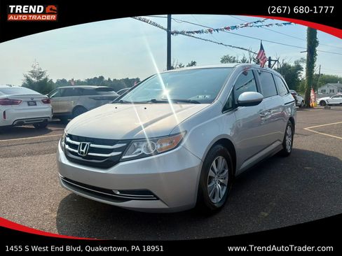 Used 2015 Honda Odyssey EX image 1