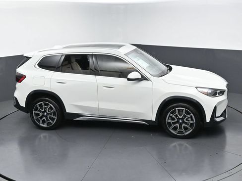 Used 2025 BMW X1 xDrive28i w/ Convenience Package AWD/4WD image 43