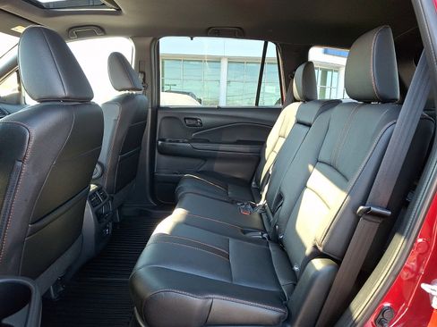 Used 2022 Honda Passport TrailSport image 10