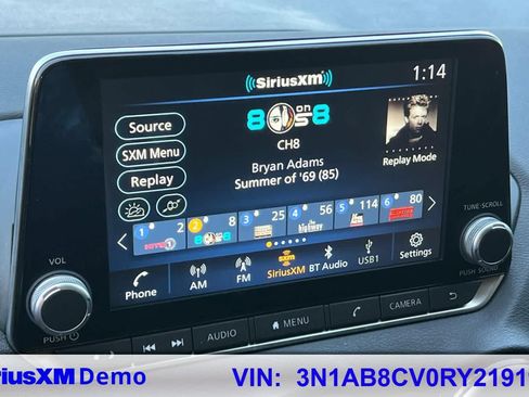 Used 2024 Nissan Sentra SV image 28