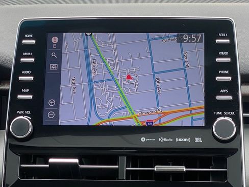 Used 2021 Toyota Avalon Limited image 23