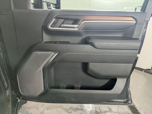Used 2024 GMC Sierra 3500 Denali w/ Denali Reserve Package AWD/4WD image 20