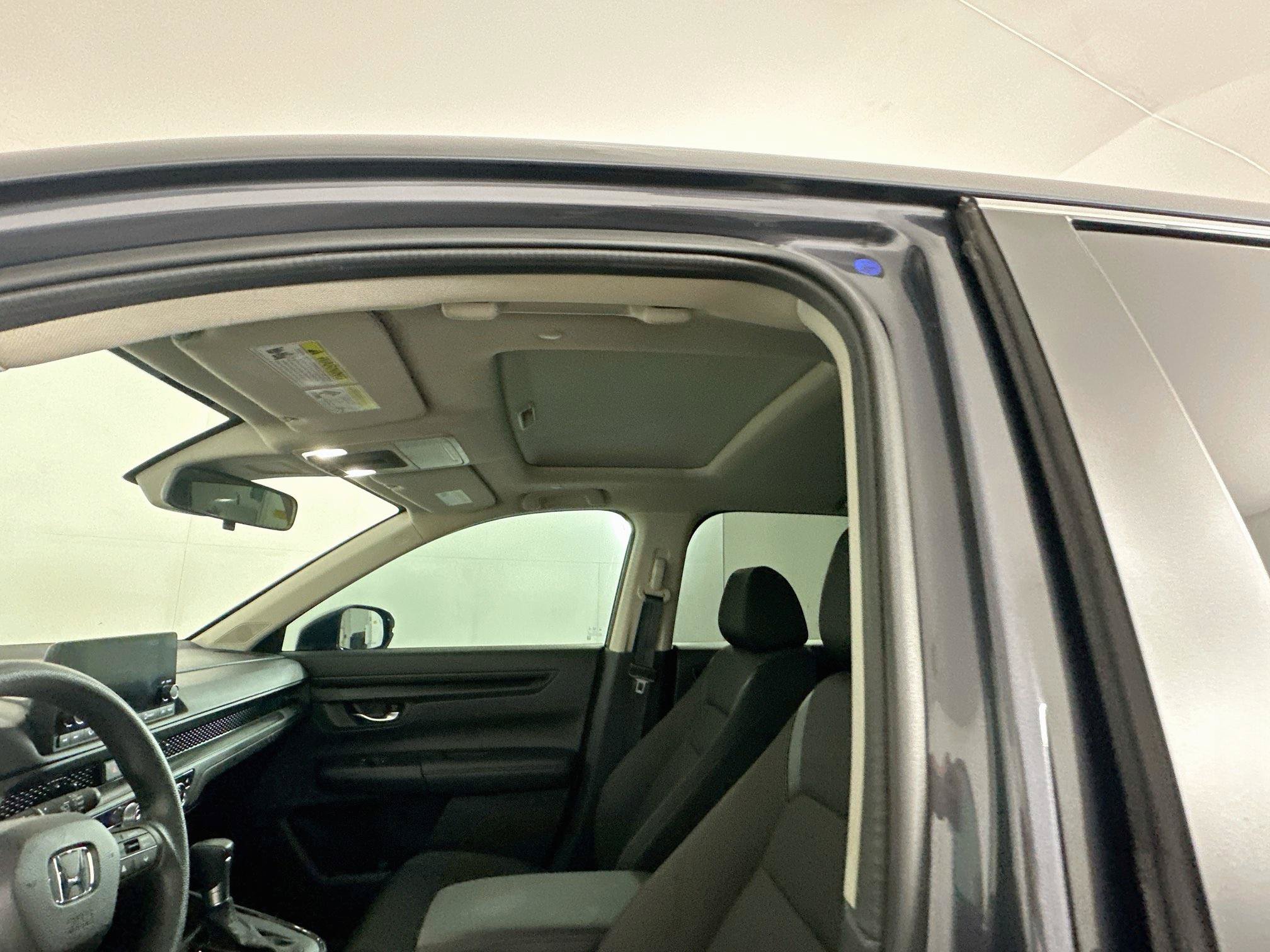 Used 2025 Honda CR-V EX image 25