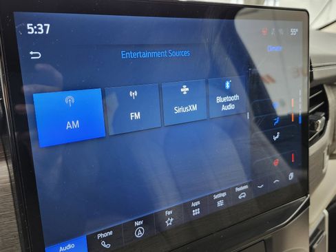 Used 2024 Ford Expedition Limited image 8