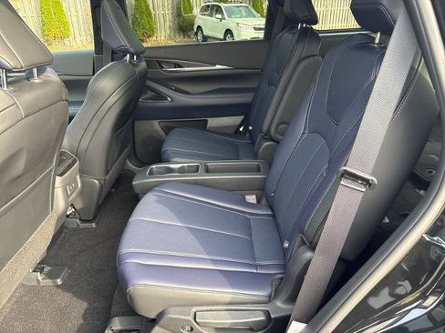 Certified 2026 INFINITI QX60 Sport image 25