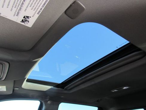 Certified 2025 GMC Sierra 1500 Denali w/ Denali Reserve Package image 28