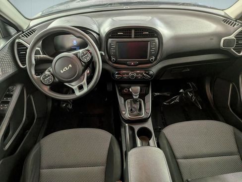 Used 2023 Kia Soul LX w/ Option Group 015 FWD image 26