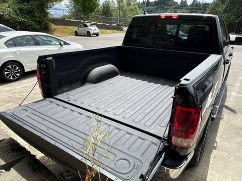 Used 2017 RAM 1500 Big Horn AWD/4WD image 12