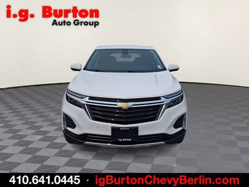 Certified 2024 Chevrolet Equinox LT FWD image 2
