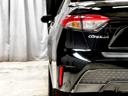 Used 2020 Toyota Corolla SE FWD image 14