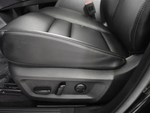 Certified 2023 Nissan Rogue SV w/ SV Premium B Package AWD/4WD image 12